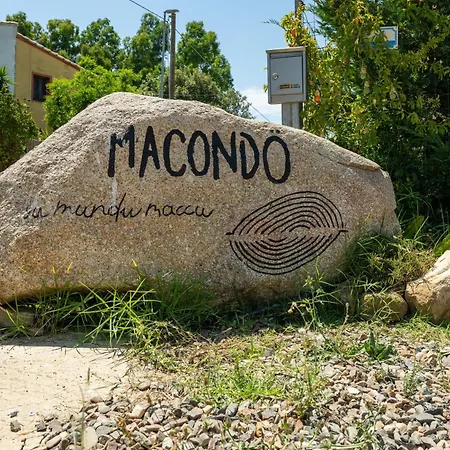 Macondo Agriliving Hébergement de vacances Castiadas